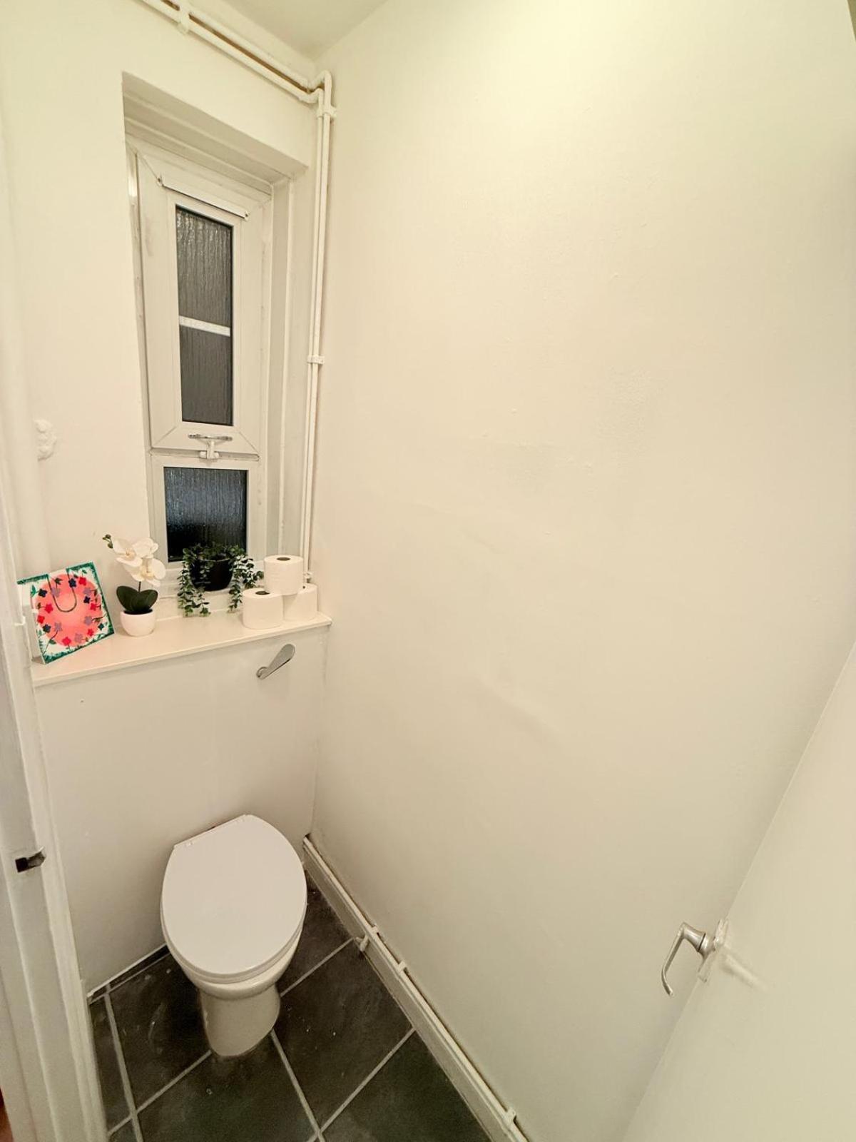 East End Escape - For 6ppl Near - 3mins To Dlr Overground